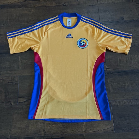 Romania Soccer Jersey - Picture 1 of 3